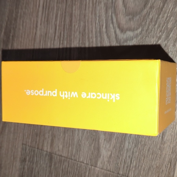 ✨NWT Meejee Facial Cleanser - Picture 2 of 4